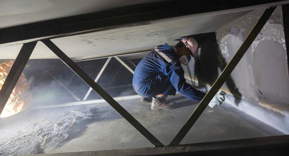 crawlspace cleanup